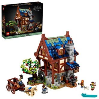 LEGO Medieval Blacksmith set with building, figures, and accessories.