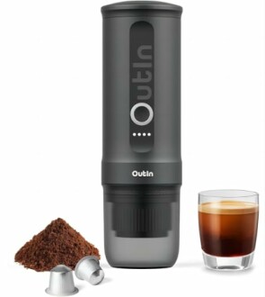 Portable coffee maker with ground coffee, capsules, and espresso.