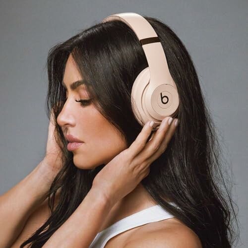 Beats Studio Pro x Kim Kardashian